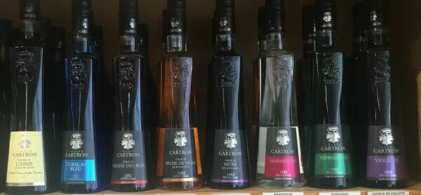 Liqueur de la maison Joseph Cartron